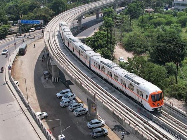 छत्तीसगढ़ को मिली मेट्रो की सौगात! रायपुर से दुर्ग तक दौड़ेगी ट्रेन, 5 करोड़ का DPR फंड मंजूर