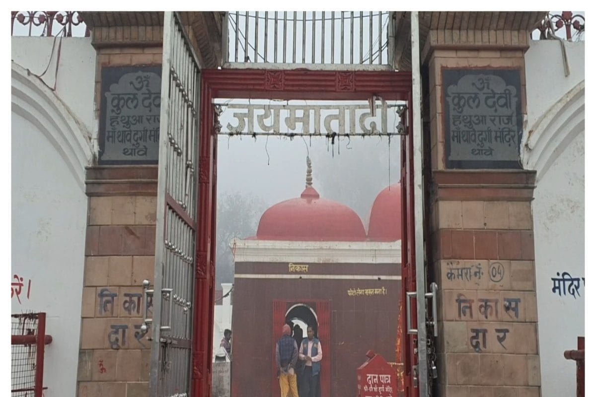 थावे मंदिर चोरी मामले में अब तक क्या हुआ है? 9 पॉइंटर में समझें
