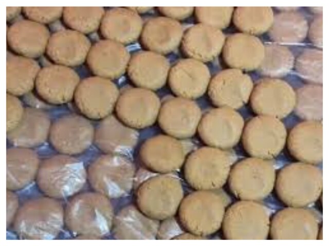 कटिहार के डूमर चौक के पेड़े का जलवा, हर महीने हो रही ₹2.5 लाख की बिक्री