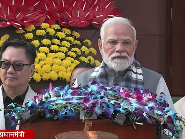 लोकसभा ने मल्होत्रा-धर्मेंद्र को दी श्रद्धांजलि लोकसभा ने मल्होत्रा-धर्मेंद्र को दी श्रद्धांजलि