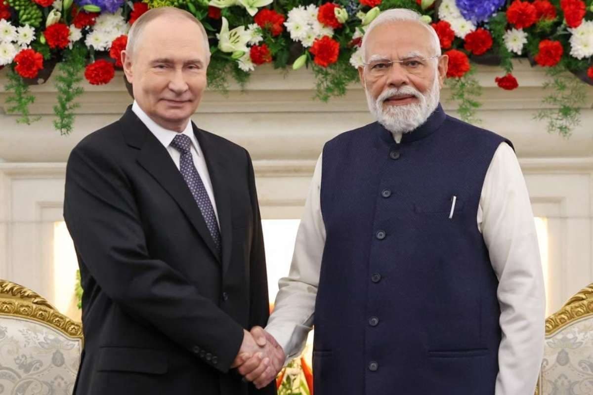 मोदी की गर्मजोशी पुतिन का कॉन्फिडेंस: दुनिया ने देखा दो सुपर-पावर्स का दम
