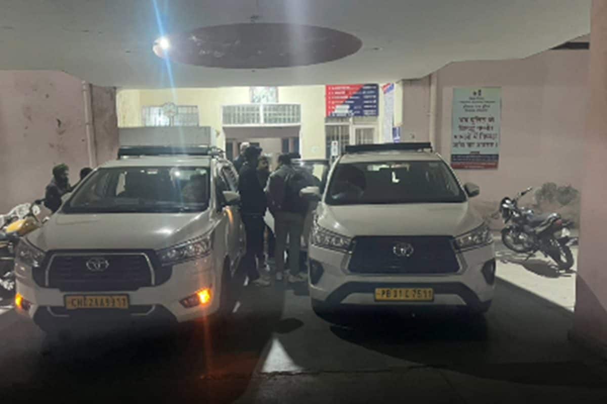 हरियाणा में NIA टीम  की छापेमारी बाप-बेटे को ले गई पटना 17 घंटे तक की जांच