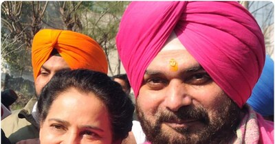 कांग्रेस ने नवजोत कौर सिद्धू पर पलटवार किया है. (फाइल फोटो)