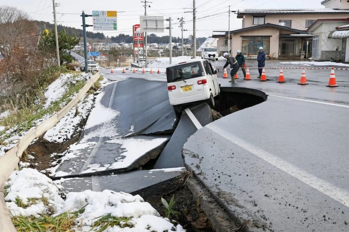 क्या होता है महाभूकंप जापान में दी गई है जिसकी चेतावनी कितनी मचेगी तबाही