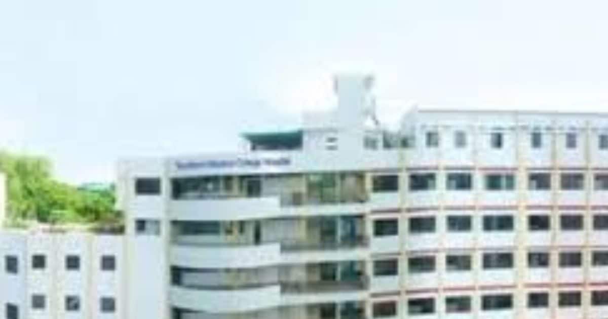 हजारों भारतीय क्यों जाते हैं बांग्लादेश डॉक्टर बनने,कैसा है वहां पढ़ाई का स्तर