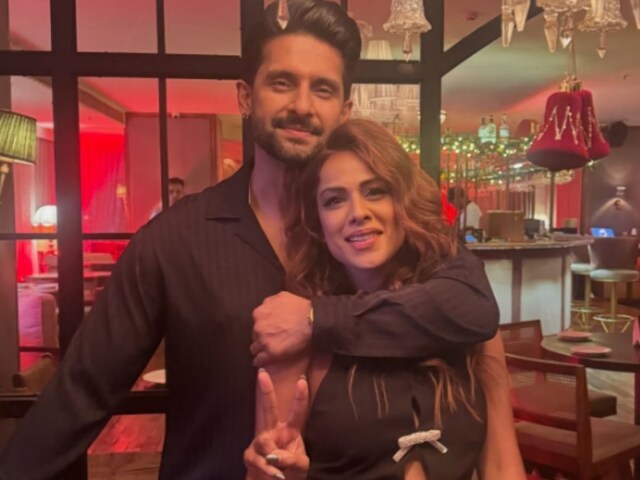 Nia Sharma wished Ravi Dubey on his birthday, shared inside pictures of the party