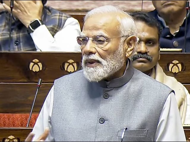 लोकसभा में वंदे मातरम की गूंज, पीएम मोदी करेंगे वार, कांग्रेस भी तैयार लोकसभा में वंदे मातरम की गूंज, पीएम मोदी करेंगे वार, कांग्रेस भी तैयार