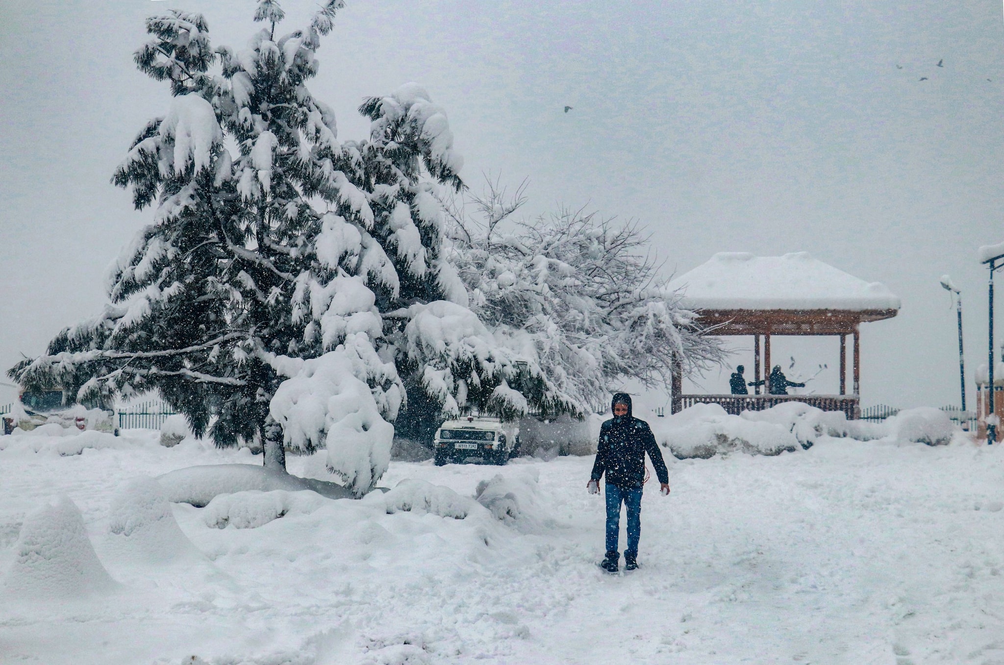 कश्मीर पर चढ़ा चिल्ला ए कलां का रंग जन्नत सी दिख रही वादी- Photos