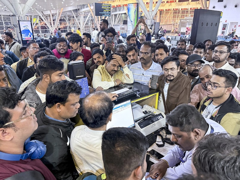 IndiGo cancels numerous flights IndiGo cancels numerous flights