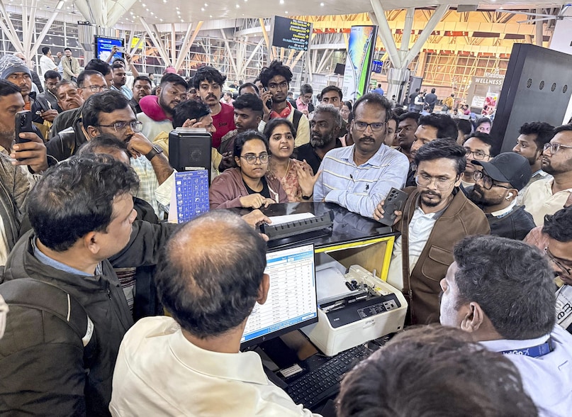 IndiGo cancels numerous flights IndiGo cancels numerous flights