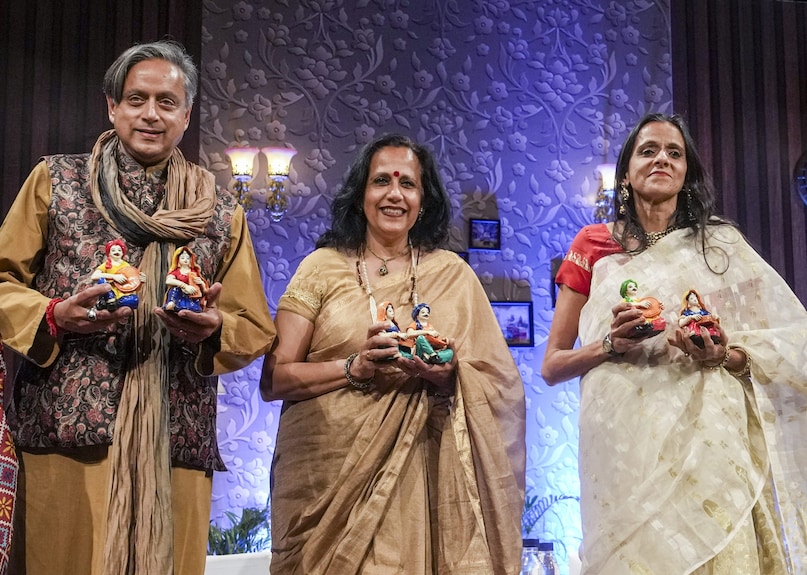 Shashi Tharoor Shashi Tharoor