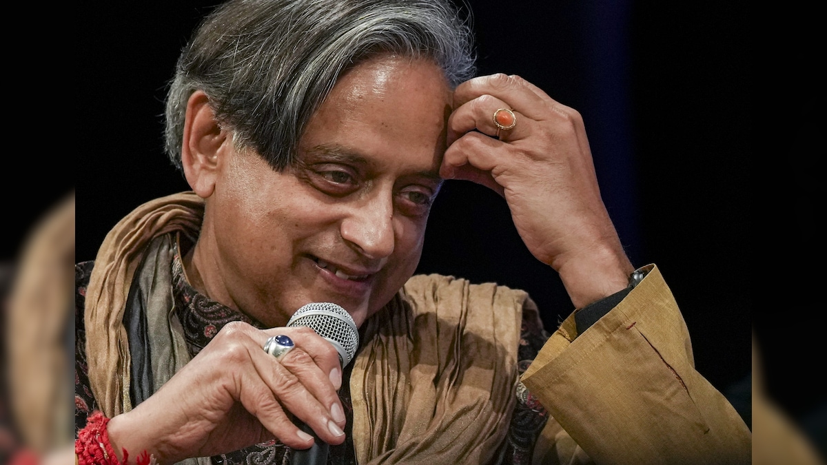 मनरेगा का नाम बदलने पर थरूर ने कांग्रेस को दिखाया आईना, सरकार को नसीहत