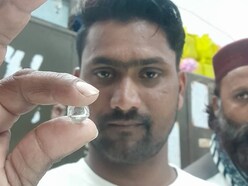 झटके में गरीबी खत्म! पन्ना की खदान से निकला बेशकीमती हीरा, कीमत सुन उछला मजदूर