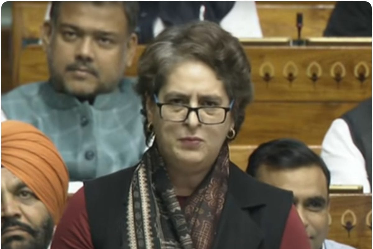 वंदे मातरम पर बहस कराना महापाप प्रियंका ने राष्ट्रगीत को बताया भारत की आत्मा