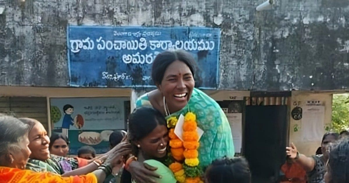 लोकतंत्र की असली ताकत को बयां करती है आदिवासी महिला लिंगम्मा की कहानी