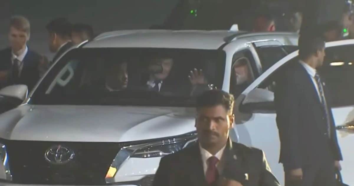 दोस्त के लिए खुली बांहें और एक कार में सफर...भारत में पुत‍िन का रिलैक्‍स अंदाज