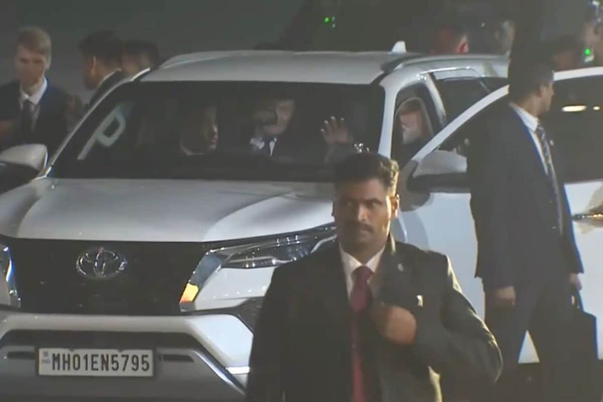 दोस्त के लिए खुली बांहें और एक कार में सफरभारत में पुत‍िन का रिलैक्‍स अंदाज