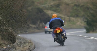 कोविड में करोड़ों का नुकसान झेलने वाला रैपिडो ड्राइवर(फोटो:Canva)