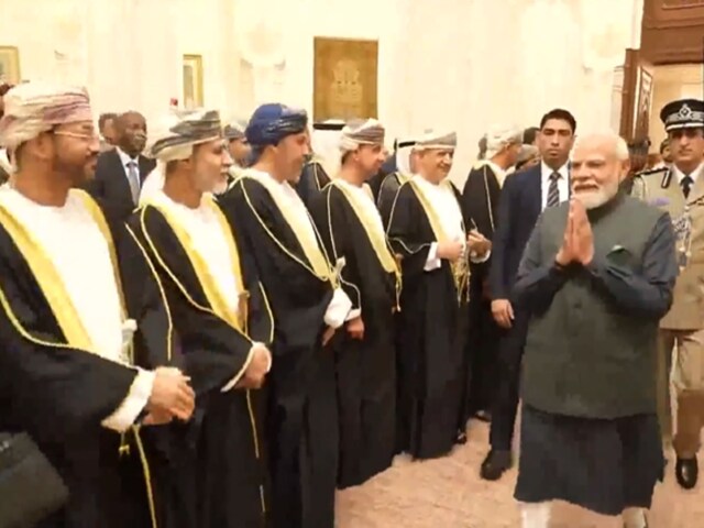 PM Modi Oman Visit: Feast in the honor of PM Modi at the royal palace of Muscat