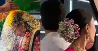 सामंथा रुथ प्रभु और नागा चैतन्य ने शादी से पहले कुछ साल डेट किया था. दोनों ने 2017 में शादी की थी. हालांकि, शादी के चार साल बाद अक्टूबर 2021 में दोनों ने अलग होने का ऐलान कर दिया. उस वक्त दोनों ने एक बयान जारी कर फैंस और फॉलोअर्स से प्राइवेसी की अपील की थी ताकि वे अपनी जिंदगी में आगे बढ़ सकें.