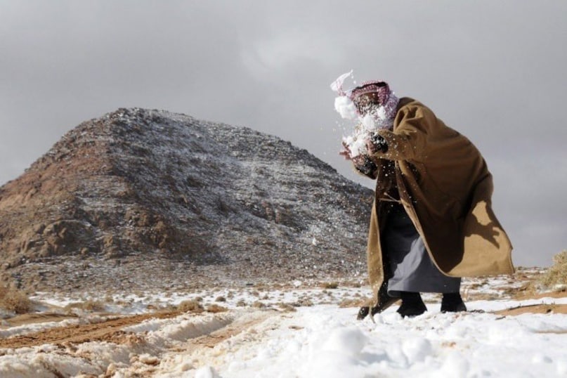 Saudi Arabia News , Saudi Arabia weather, Saudi Arabia snowfall, Saudi Arabia rain, Saudi Arabia cold wave, climate change Saudi Arabia, Tabuk snowfall, Riyadh weather, सऊदी अरब , सऊदी अरब मौसम, सऊदी में बर्फबारी क्यों, सऊदी अरब में ठंड क्यों Saudi Arabia News , Saudi Arabia weather, Saudi Arabia snowfall, Saudi Arabia rain, Saudi Arabia cold wave, climate change Saudi Arabia, Tabuk snowfall, Riyadh weather, सऊदी अरब , सऊदी अरब मौसम, सऊदी में बर्फबारी क्यों, सऊदी अरब में ठंड क्यों