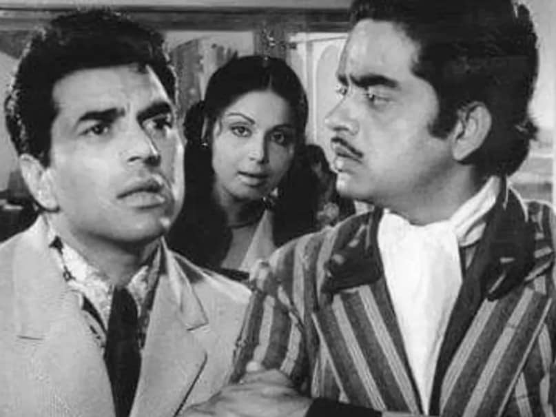 Shatrughan Sinha, Dharmendra, Amitabh Bachchan, Sholay, Sholay mega blockbuster, Sholay re-release, when Shatrughan Sinha said confronted Dharmendra , when Shatrughan Sinha said to Dharmendra Paaji mera role use de diya, शत्रुघ्न सिन्हा, धर्मेंद्र, अमिताभ बच्चन, शोले, शोले मेगा ब्लॉकबस्टर, शोले दोबारा रिलीज, जब शत्रुघ्न सिन्हा ने धर्मेंद्र से भिड़े