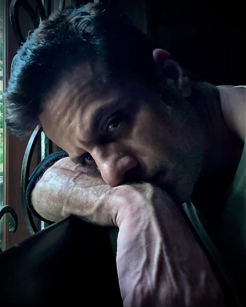 feroz khan, feroz khan son, fardeen khan, fardeen khan flop career, Bollywood Superstar Son Gave Back-to-back Flops, fardeen khan Father Who Took Loan To Launch Him, फरदीन खान , फिरोज खान feroz khan, feroz khan son, fardeen khan, fardeen khan flop career, Bollywood Superstar Son Gave Back-to-back Flops, fardeen khan Father Who Took Loan To Launch Him, फरदीन खान , फिरोज खान