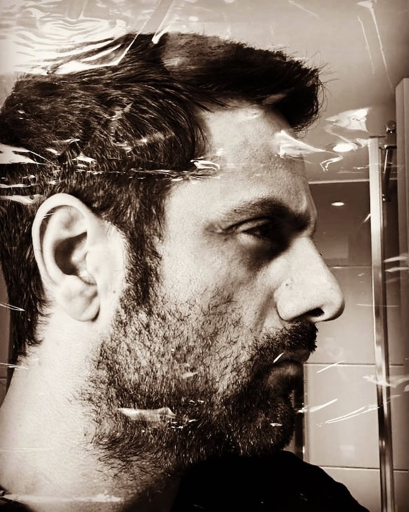 feroz khan, feroz khan son, fardeen khan, fardeen khan flop career, Bollywood Superstar Son Gave Back-to-back Flops, fardeen khan Father Who Took Loan To Launch Him, फरदीन खान , फिरोज खान feroz khan, feroz khan son, fardeen khan, fardeen khan flop career, Bollywood Superstar Son Gave Back-to-back Flops, fardeen khan Father Who Took Loan To Launch Him, फरदीन खान , फिरोज खान