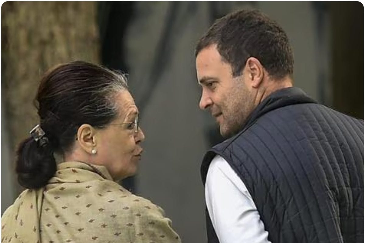 नेहरू की विरासत को बचाने के लिए कांग्रेस ने महान नेताओं को नकारा