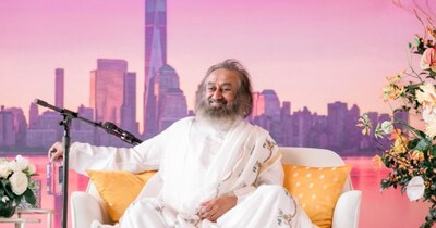 श्री श्री रविशंकर. 