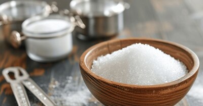 यहां गन्ने से गुड़ और चीनी बनने की प्रक्रिया को देखना अपने आप में एक अनोखा अनुभव है.