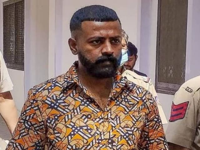 रंगदारी केस में 217 करोड़ चुकाने की पेशकश, सुकेश के पास इतने पैसे आए कहां से?