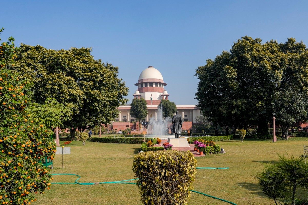 9 टोल प्लाजा बंद करें दिल्ली में प्रदूषण पर SC का आदेश स्कूल खोलने से इनकार