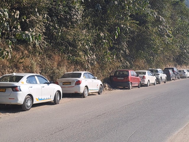 हिमाचल प्रदेशःअब छोटी काशी में सड़क किनारे पार्क करने पर चुकाने होंगे पैसे