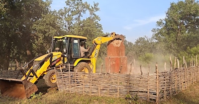 R_C_T_PANNC1934_661_DATE_06_12_2025_SURAKSHA_BAL_KE_JWANO_NE_NAXLI_SMARAK_KO__KIA_DHVAST_A_V_DINESH_GUPTA_DANTEWADA...