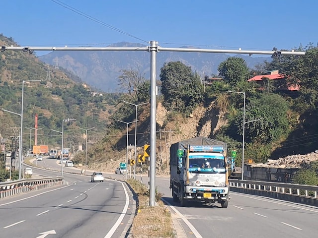 सरकार का बड़ा फैसला, अब पुलिस के साथ-साथ RTO भी करेंगे चालान, जानिये