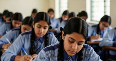 यूपी बोर्ड अब तकनीक और निगरानी के सहारे परीक्षा व्यवस्था को मजबूत करने में जुट गया है.