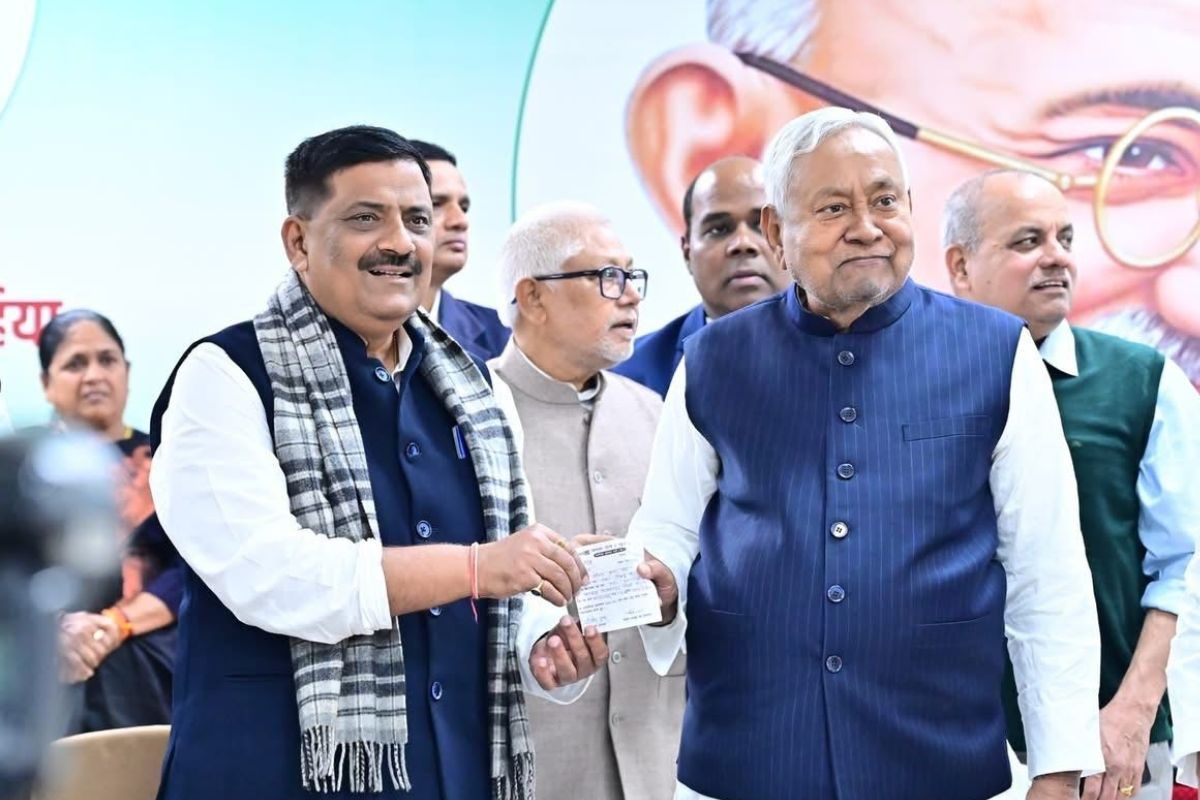 संजय झा और नीतीश कुमार ने जब काटी एक दूसरे की पर्ची, जानिए इसके पीछे की कहानी