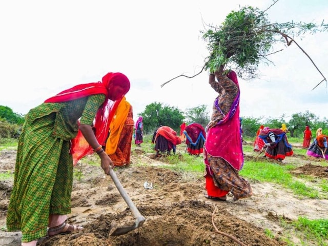 'विकसित भारत, जी राम जी', सरकार ने बदल दिए मनरेगा के नियम, जानें नया कानून