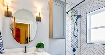 Clean Yellow Bathroom Tiles: 5 Easy Home Remedies for Shine