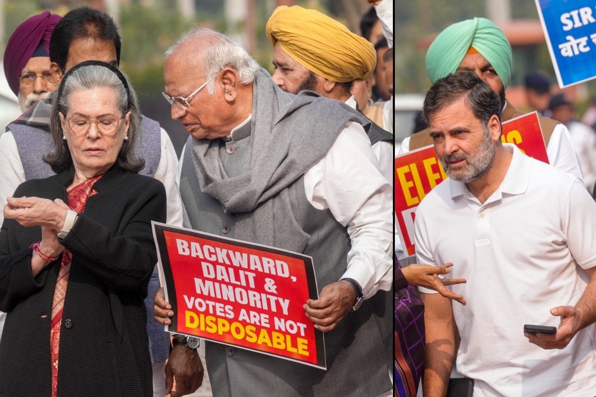 SIR पर ‘हल्ला बोल’ राहुल-सोनिया का संसद के बाहर पोस्टर वाला विरोध प्रदर्शन