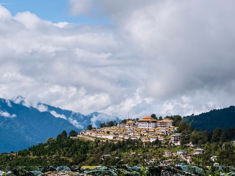 7 best winter wonderland places in India to visit this winter travel news hindi