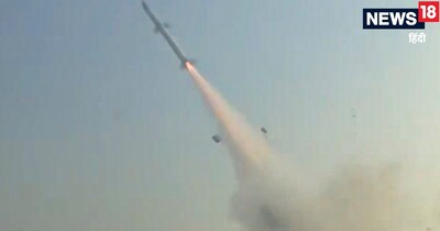 Akash NG Missile System: DRDO ने आकाश नेक्‍स्‍ट जेनरेशन यानी आकाश NG का सफल परीक्षण किया है. इससे भारत की वायु सुरक्षा प्रणाली के और मजबूत होने की संभावना है. (फोटो: PTI)