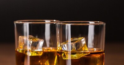 शराब पीने से कई तरह के कैंसर का खतरा बढ़ जाता है.
