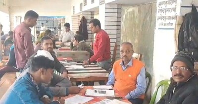 अररिया रजिस्ट्री ऑफिस में भूमि घोटाला, FIR के बाद भी गिरफ्तारी नहीं