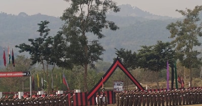 उत्तरी कश्मीर के कुपवाड़ा, बारामूला और बांदीपोरा के 262 युवाओं ने भारतीय सेना की पासिंग-आउट परेड में हिस्सा लेकर अनुच्छेद 370 हटने के बाद नया इतिहास रचा है.