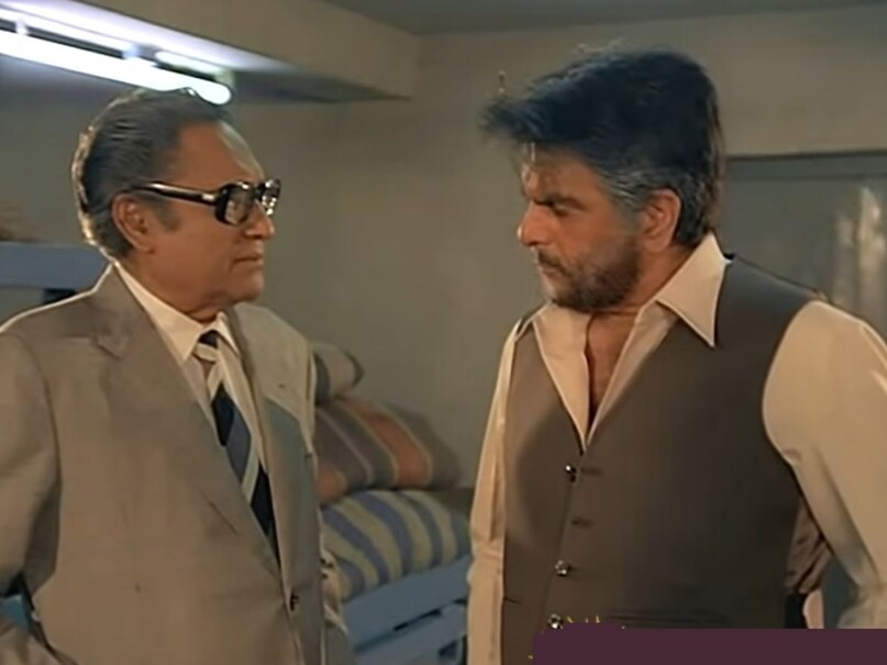 ashok Kumar, ashok Kumar News, ashok Kumar aka Dada Muni, Cinema first Superstar, how ashok Kumar aka Dada Muni entered filmy world, ashok Kumar Death anniversary, अशोक कुमार , अशोक कुमार की कैसे हुई फिल्मों में एंट्री