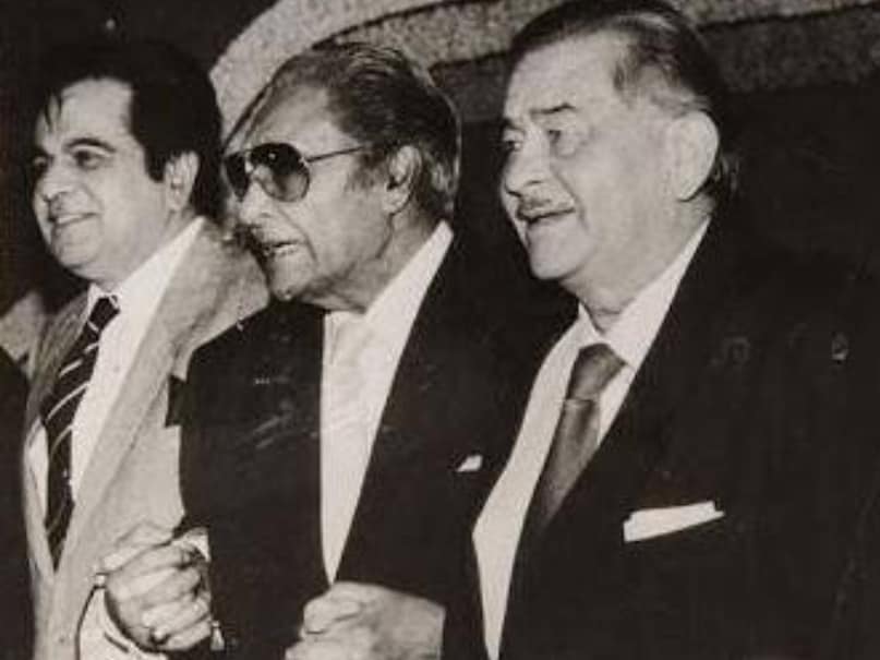 ashok Kumar, ashok Kumar News, ashok Kumar aka Dada Muni, Cinema first Superstar, how ashok Kumar aka Dada Muni entered filmy world, ashok Kumar Death anniversary, अशोक कुमार , अशोक कुमार की कैसे हुई फिल्मों में एंट्री