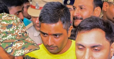 शराब घोटाले मामले में ईओडब्‍ल्‍यू ने चार्जशीट दाखिल की. 