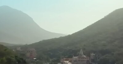 दर्शकों की जबरदस्त वर्ड ऑफ माउथ से ये फिल्म सुपरहिट बन गई.